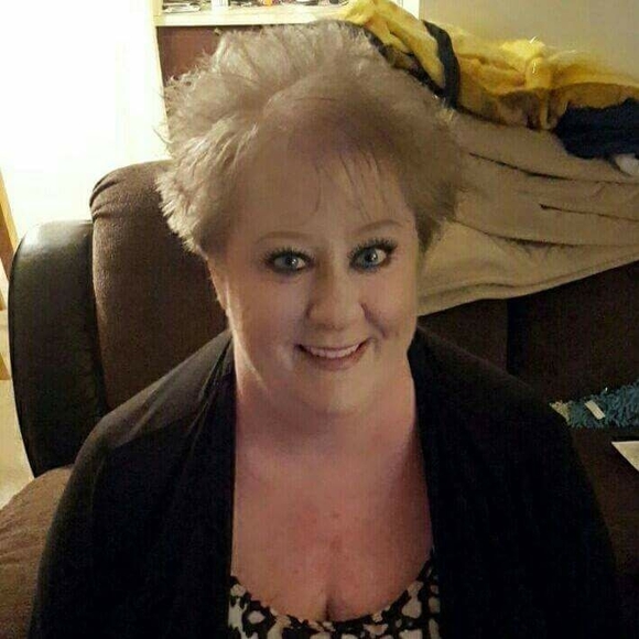 Meet your Posher, Tera - Picture 1 of 1